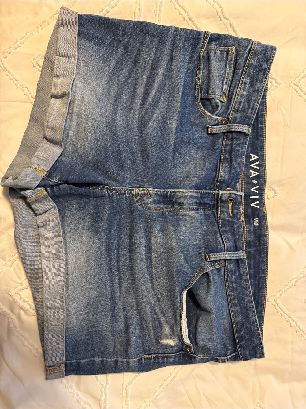 Ava & Viv Faded Blue Rolled-Hem Denim Shorts